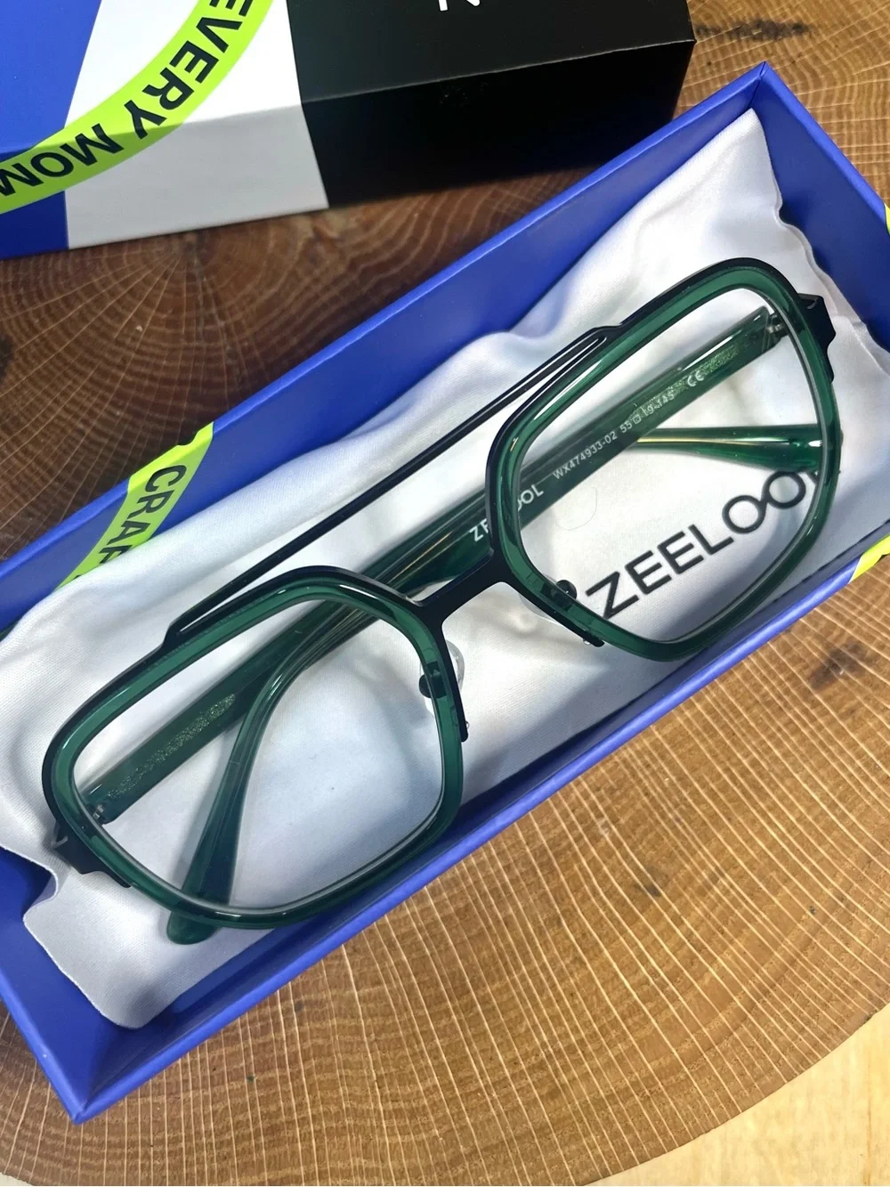 Zeelool make bold